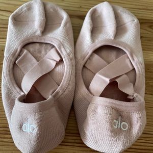 ALO barre pivot socks